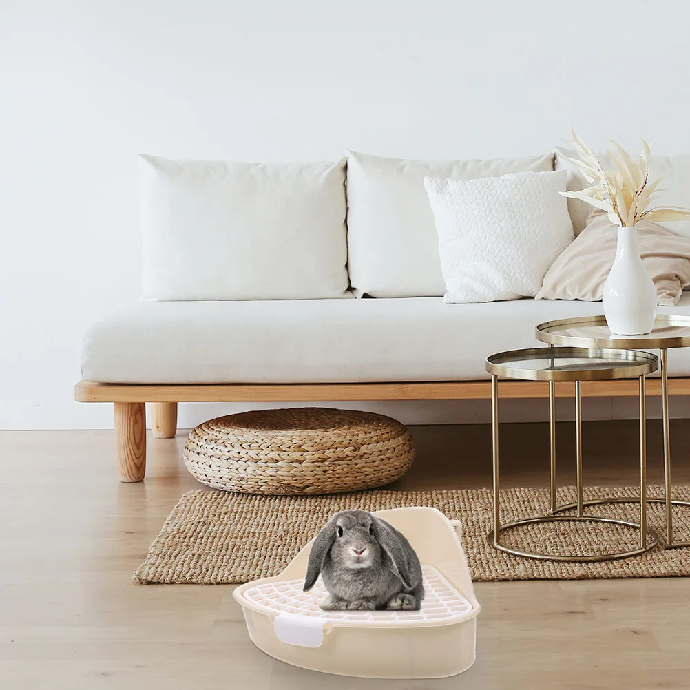 

2Pcs Small Animal Toilet with Detachable Design Leak-Proof Pet Litter Basin for Rabbit Hamster Chinchilla Training Triangle