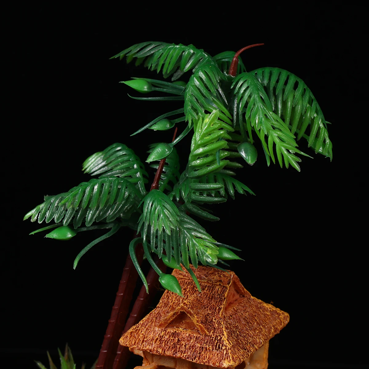 

Resin Aquarium Ornament Fake Building for Fish Tank Decoration Natural Vivid Landscape Design House Coconut Tree Miniature Scene