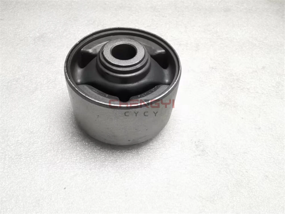 Rear Differential Support Rubber Bushing For Mitsubishi Montero Pajero V63W V73W V77W V93W V97W V98W MR554289 3517A027 MR374677