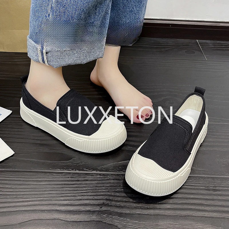 Women Canvas Flat Shoes Autumn New Fashion Thick Soled Slip on Round-toe Women Soft Soled Wear Resistant Casual Sports Shoes