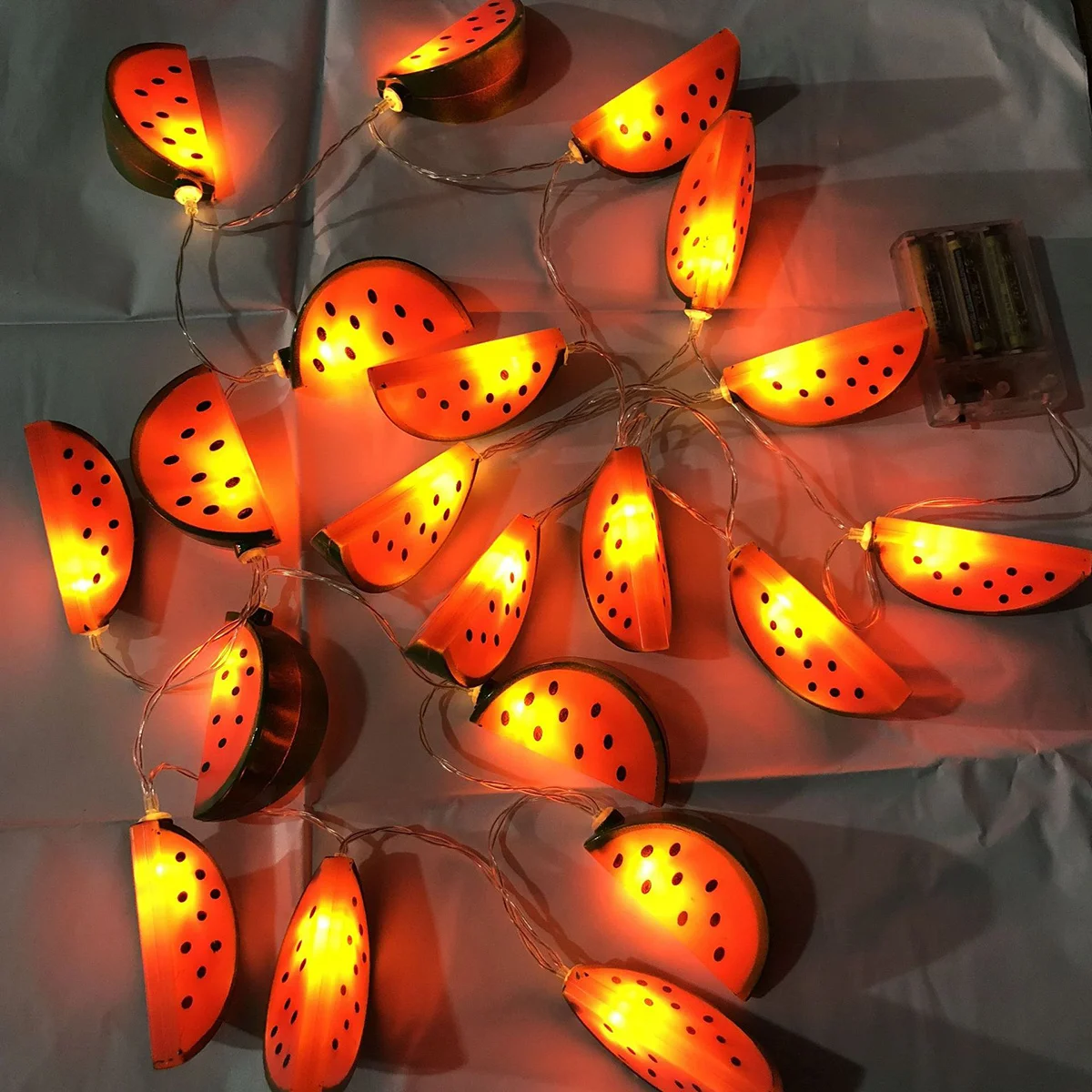 

LED Watermelon String Lights Powered Romantic Lights for Wedding Party Bedroom Garden Outdoor Use