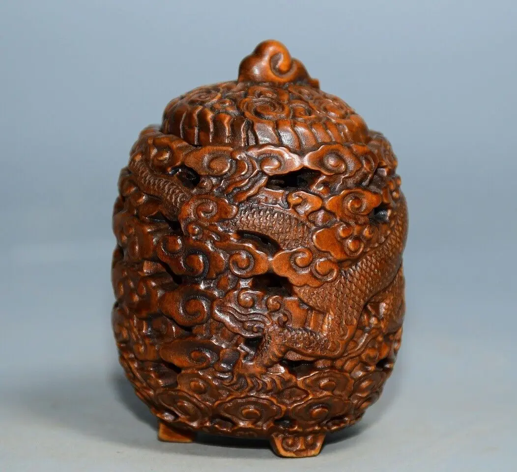 China Natural Boxwood Carved Dragon Statue Nice Cricket Pot Insect Storage Box