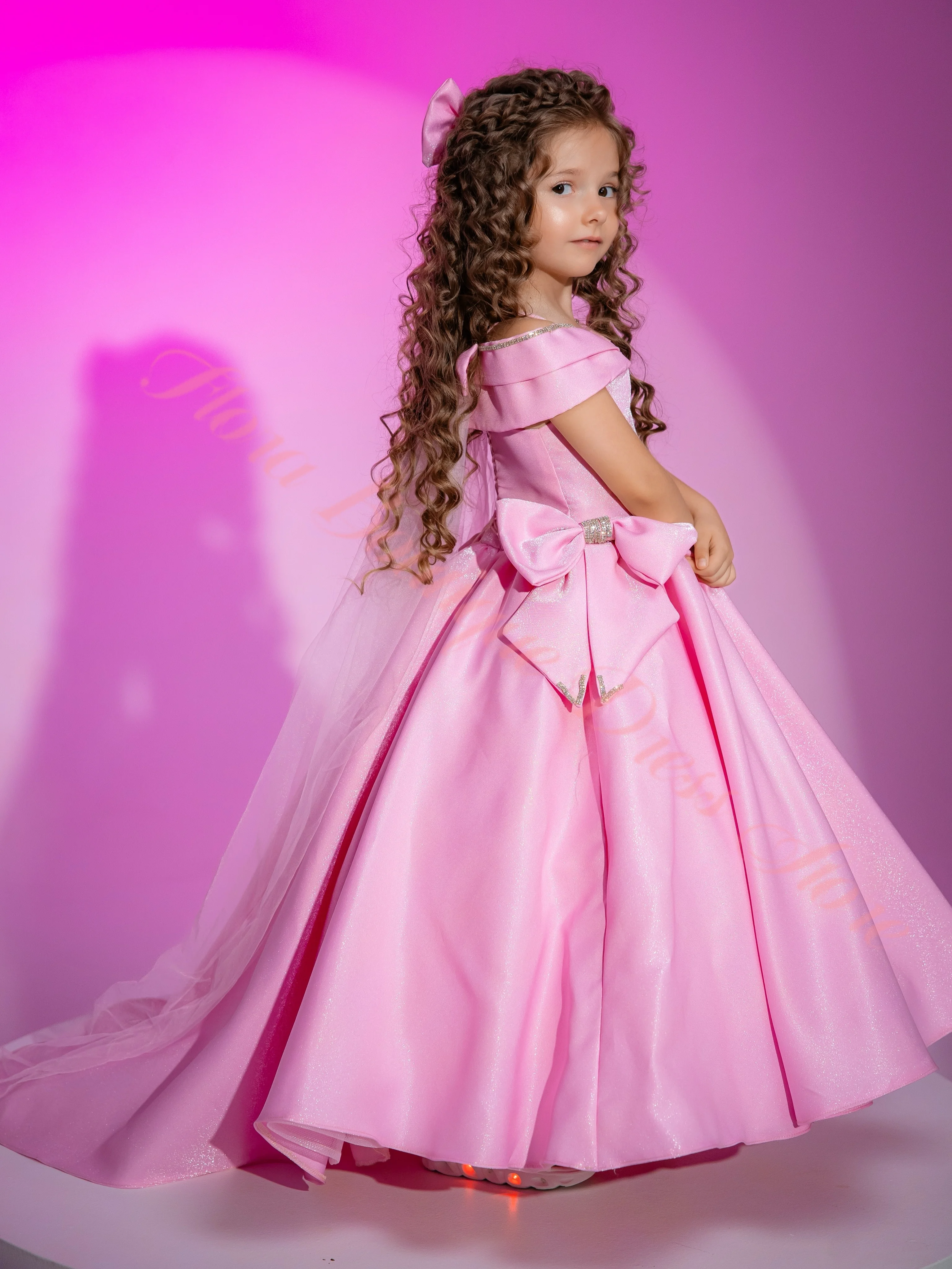 Customized Pink Flower Girl Dresses For Wedding Satin Floor Length Beaded Pearls Kids Birthday Party First Communion Ball Gown