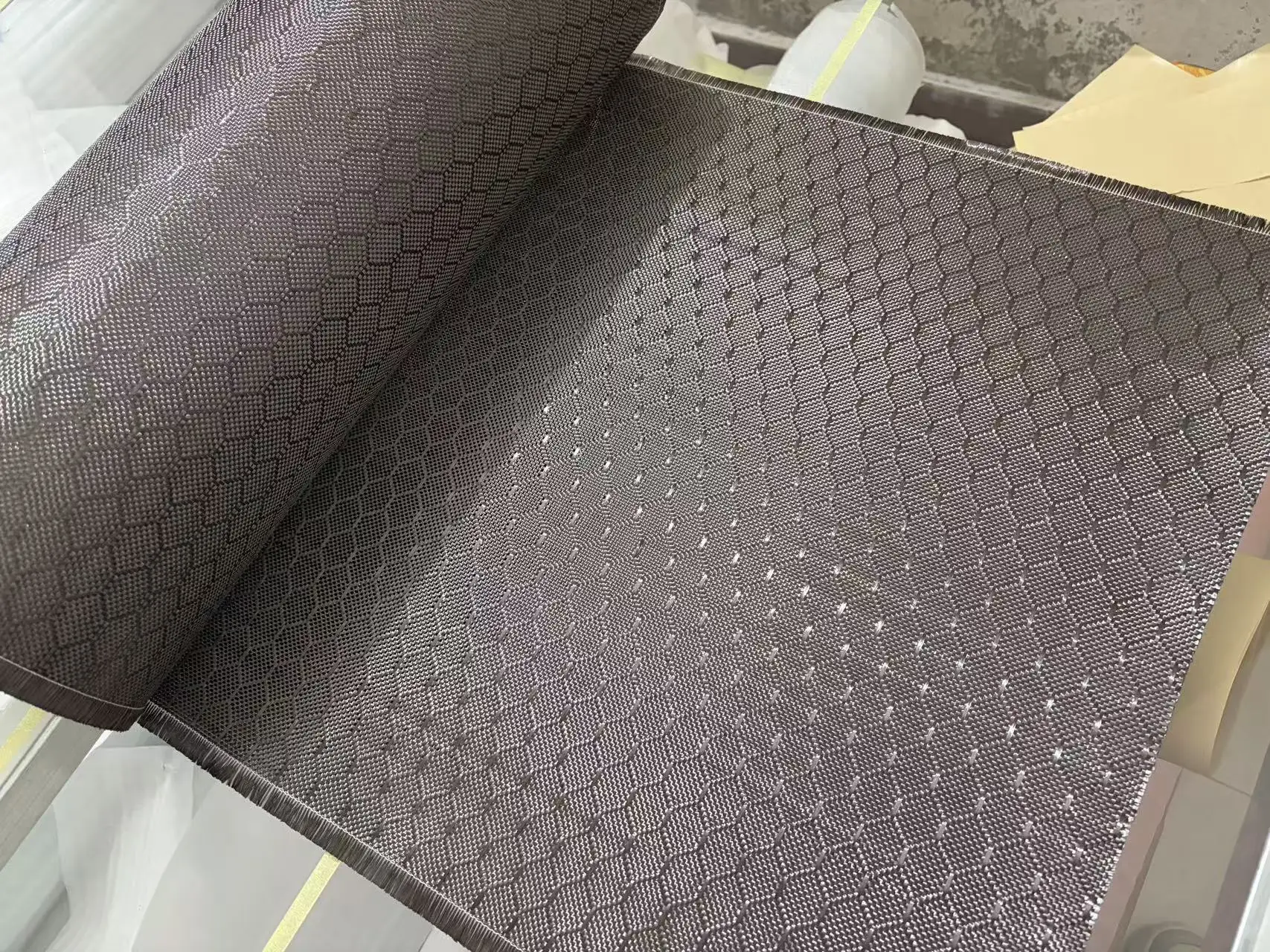 3K 240gsm 벌집 모양의 축구 패턴, 실제 탄소  - Crepe Pan Carbon 리뷰 및 가격