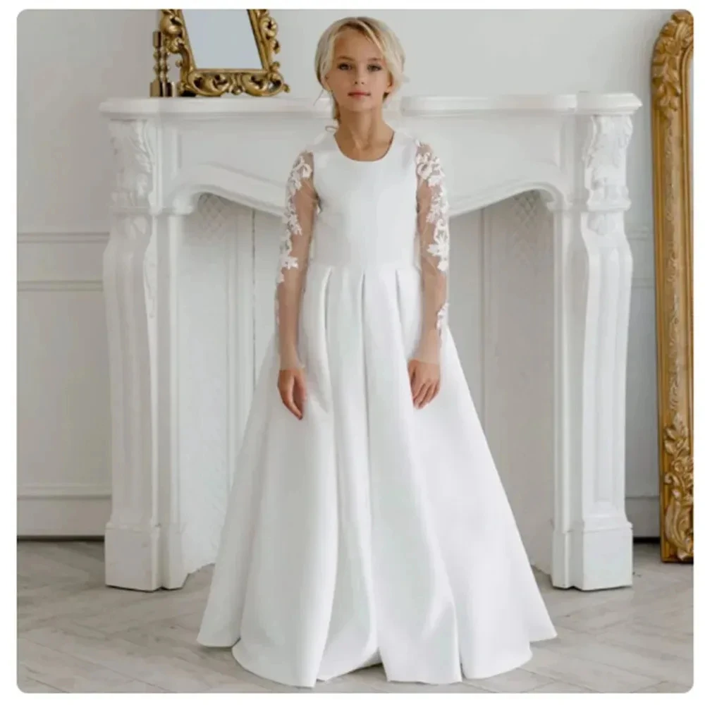 Customized White Flower Girl Dress For Wedding Bowknot Appliques Long Sleeve Floor Length Kids Birthday First Communion Gown