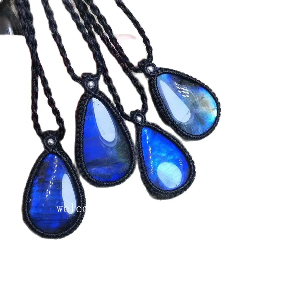 

Natural Rare Blu-ray Black Body Lengthened Lime Moonlight Pendant Necklace Hand-woven For Wife, Girlfriend And Best Friends
