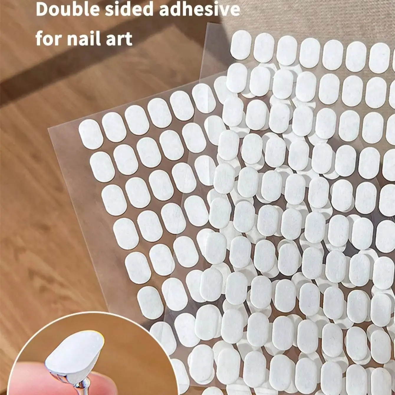 Double Sided Adhesive Tape for Nail Art, No-Trace High Adhesion Reusable Nail Display Tape, for Nail Tip Display Tray, Nail Art Design Application Tools