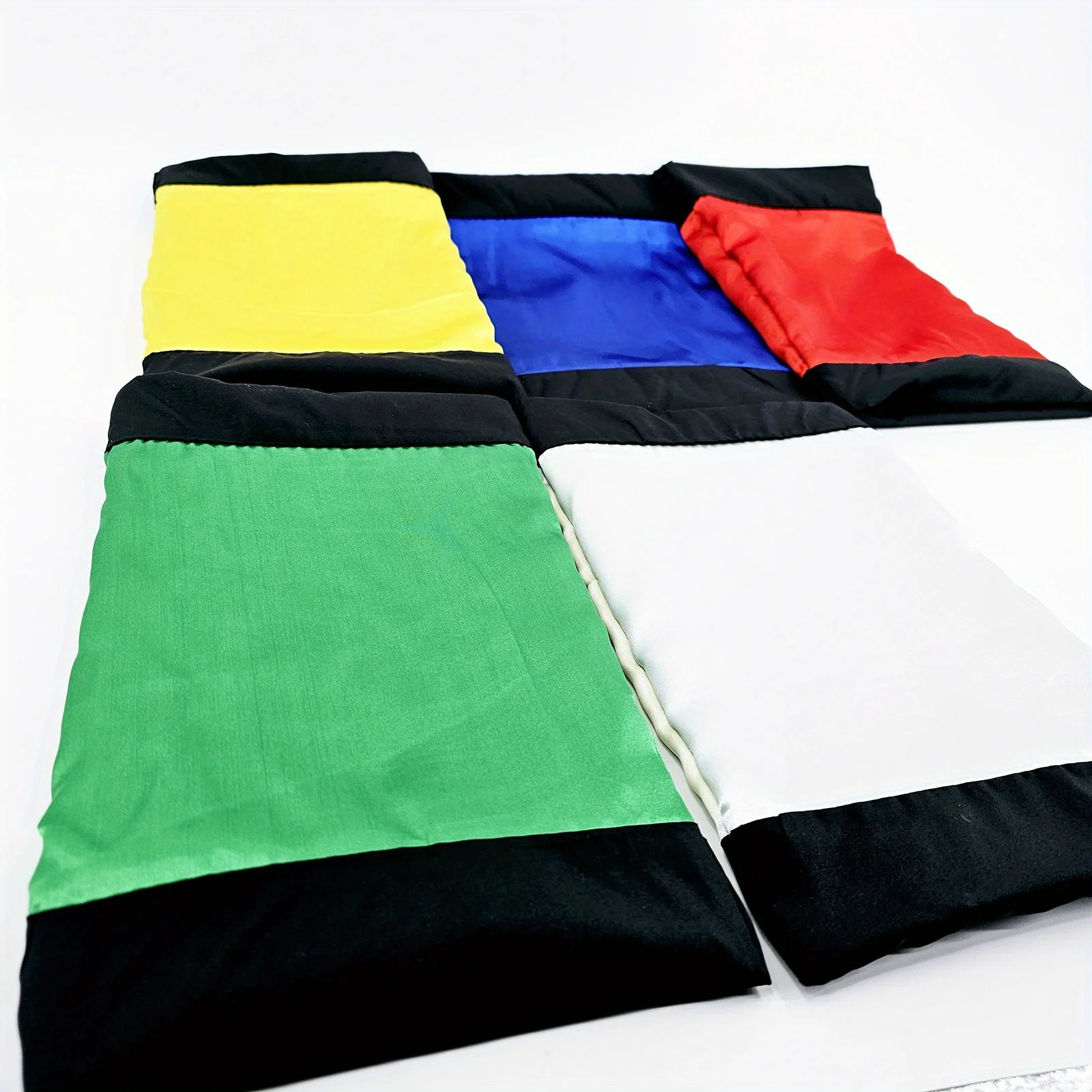 [Magic Trick Bag] Color-Changing Magic Bag - 6 Vibrant Colors (Blue, Red, Yellow, Green, White, Black) | Durable Fabric Stage Pe