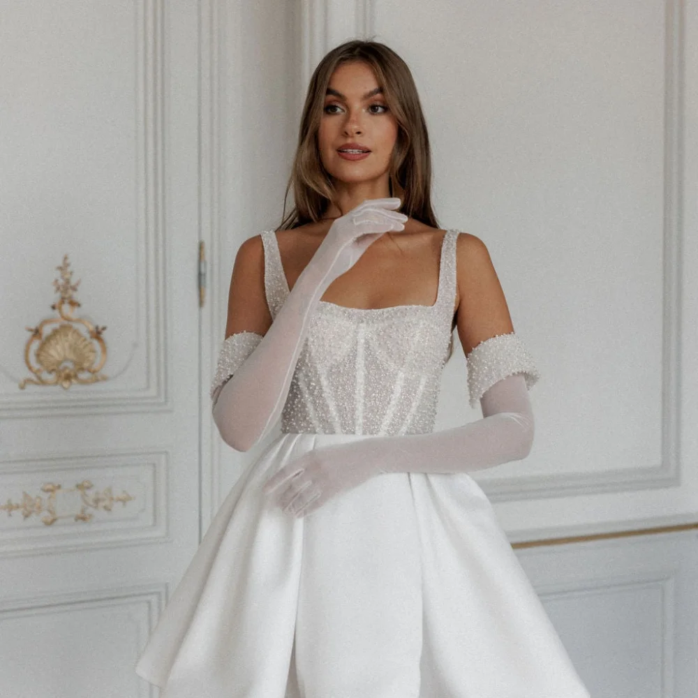 Amanda Customized White Spaghetti Strap Gloves Pearls robes de soirée Satin Backless Party Dresses Strapless A-line Prom Dress