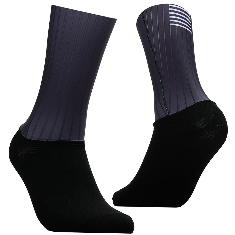 New 2024 Silicone Seamless Anti Slip Cycling Socks Men Pro Aero Socks Breathable Wearproof Road Bike Socks Calcetines Ciclismo