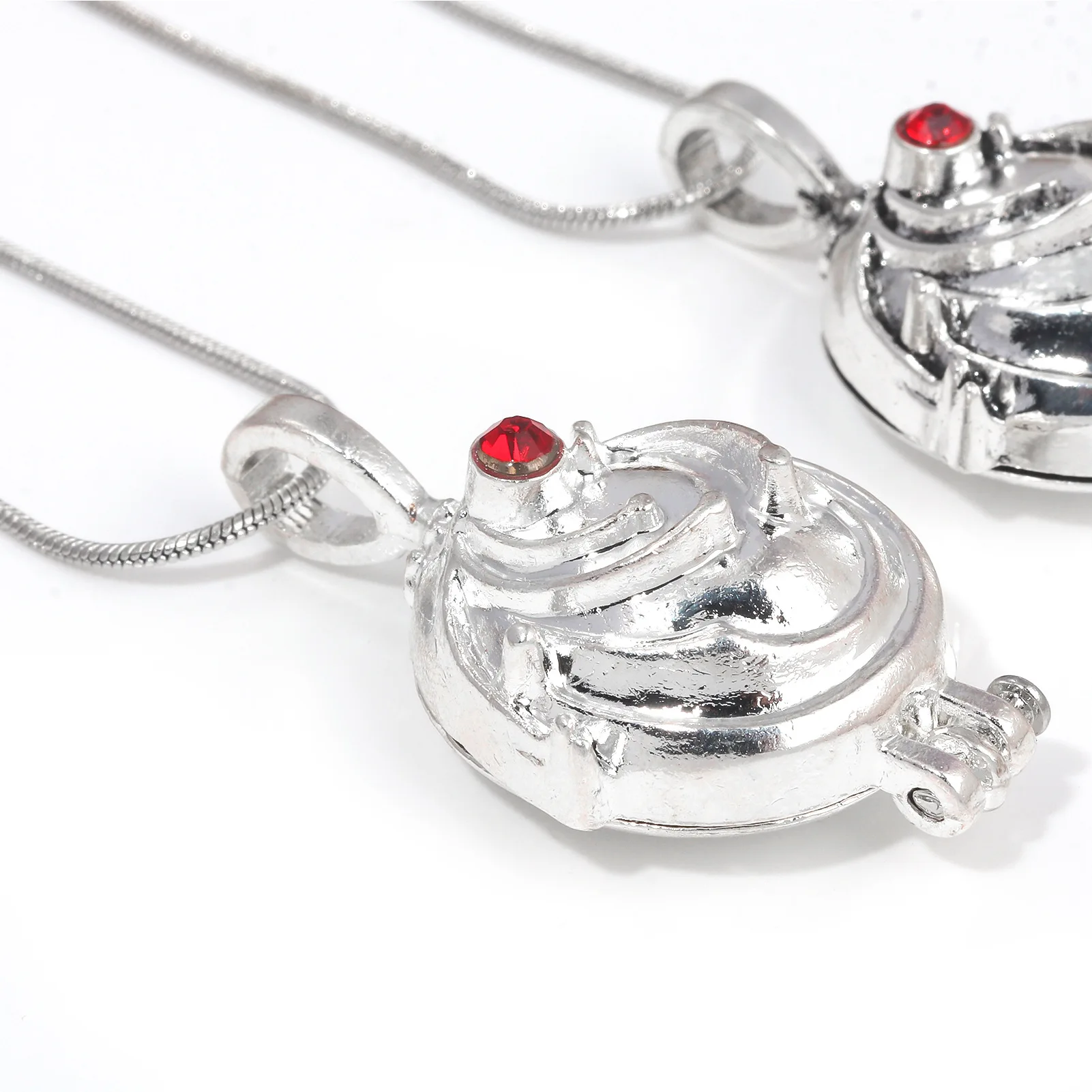 Hot Sale The Vampire Diaries Necklace Elena Gilbert Vintage Fashion Vervain Verbena High Quality Necklace Pendant For Wome