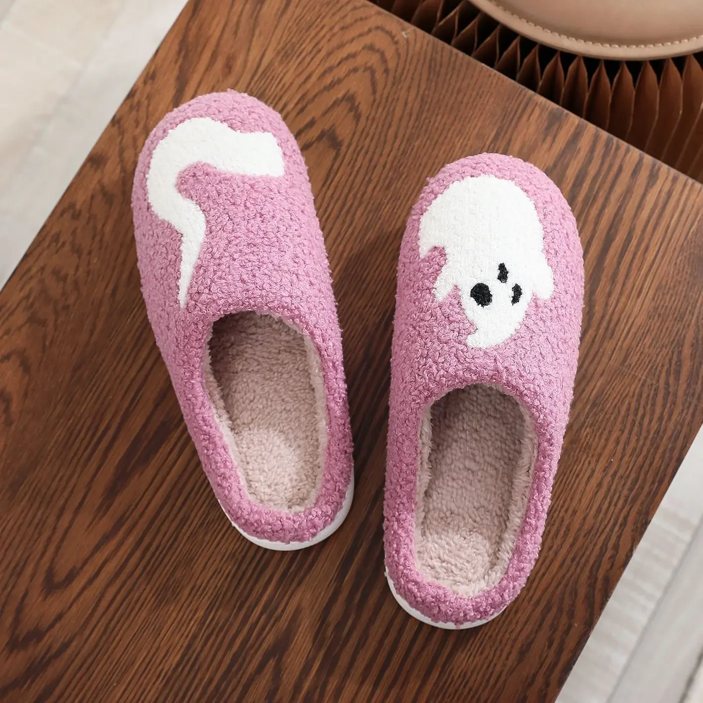 Sandal hantu Halloween Platform Anti selip, sepatu katun rumah hangat di dalam ruangan musim dingin, sandal berbulu lucu hadiah Halloween