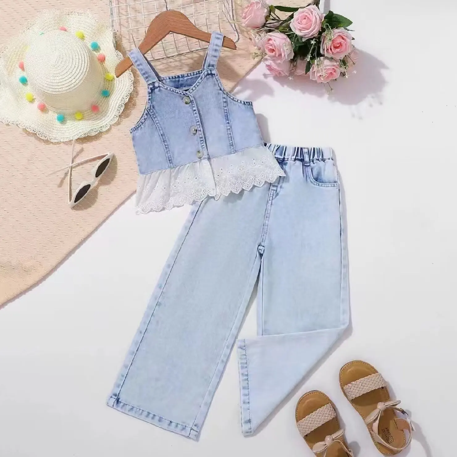 Ragazze denim due pezzi per bambini quattro stagioni halter top + jeans gamba dritta bottone aperto cuciture pizzo bianco