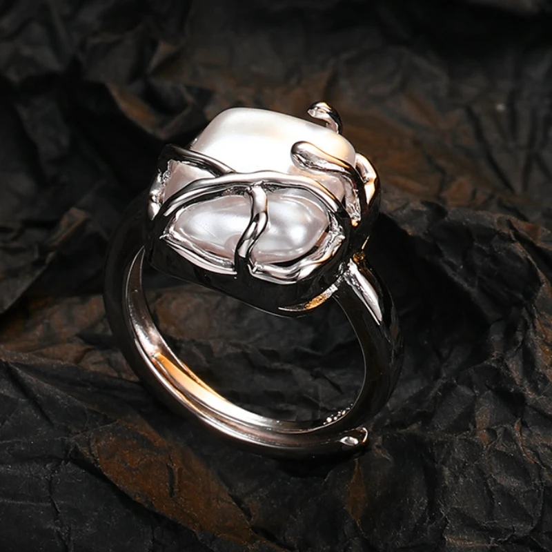 Baroque Square Ring or Women S925 Sterling Silver Pearl Niche Design Fashionable and Personalized Index Finger Bracelet