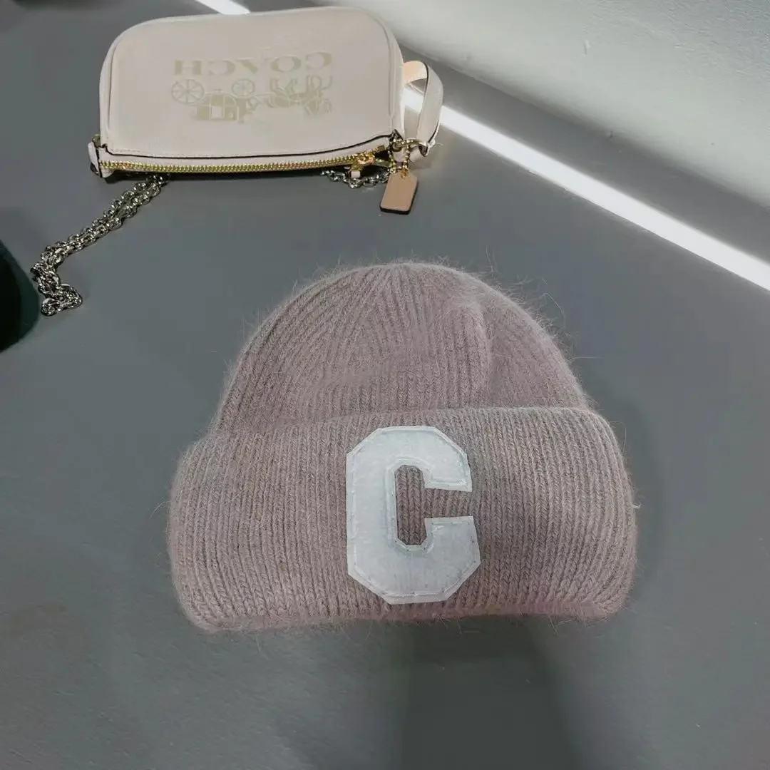 2023 neue Luxus Echt Kaninchen Fell Mützen Frauen Designer Brief C Winter Hut Mode Stricken Motorhaube Weichen, Flauschigen Warme Skullies Kappe – Detail 17
