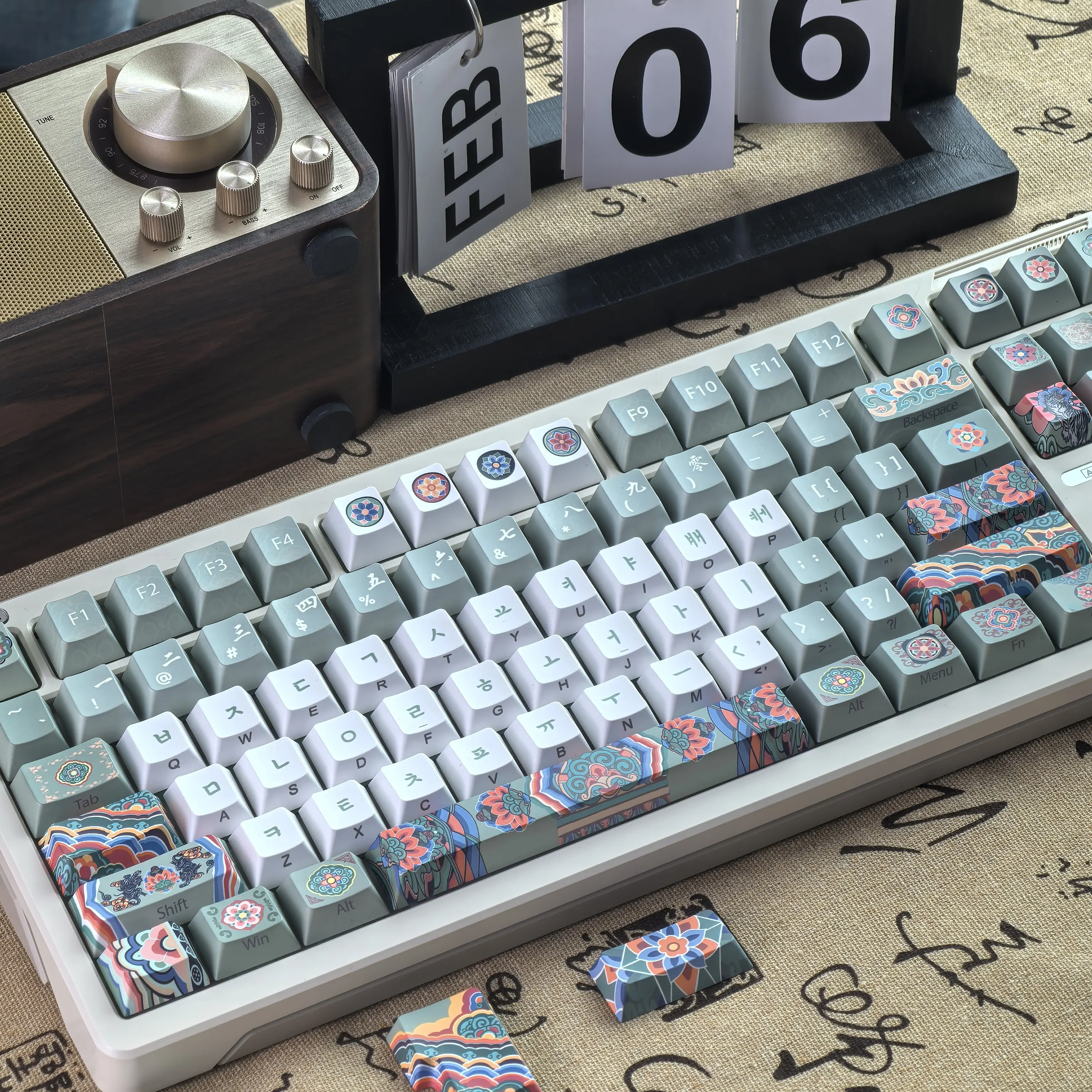 MAIMOOO Retro Korean Keycap Tradition Ancient Architecture Side Engraved Translucent Pbt Cherry \