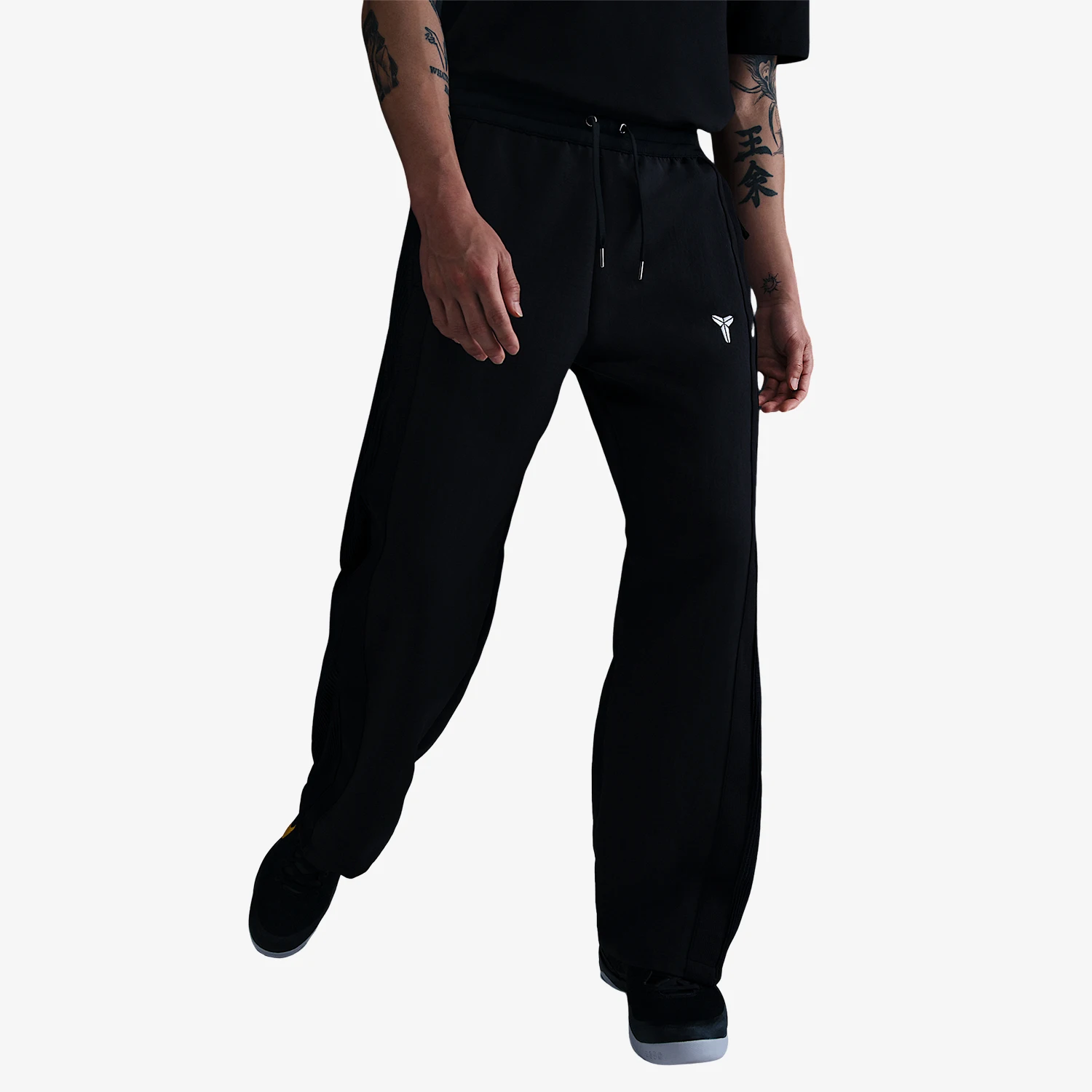 Nike Authentic KOBE Men's Simple Pleated Patchwork Casual Sport Trousers IB0010-010