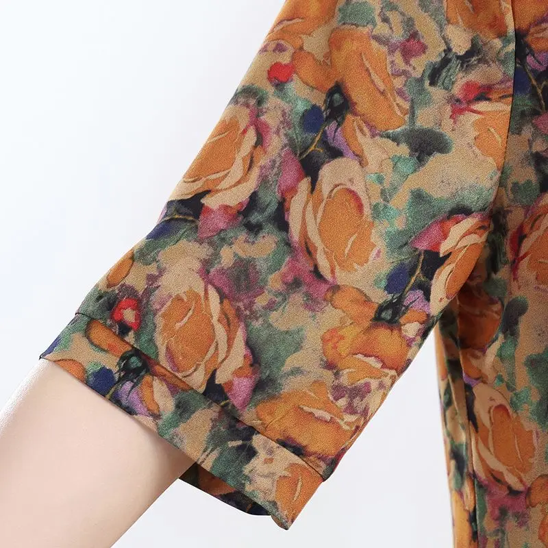 Cardigan da donna Nuovo top ampio che riduce l'età alla moda