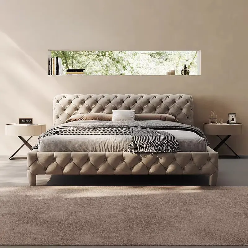 Italian simple luxury full matte leather bed villa high-end bedroom designer 2026 new soft pillow bed