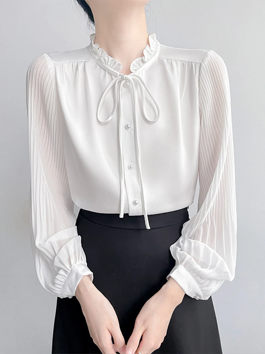 

Белая атласная блузка с рукавами-гармошкой для женщин, ранняя весна, с эффектом сияния, с поясом-чокером, юбка с плиссировкой, элегантный топ во французском стиле, свободный крой