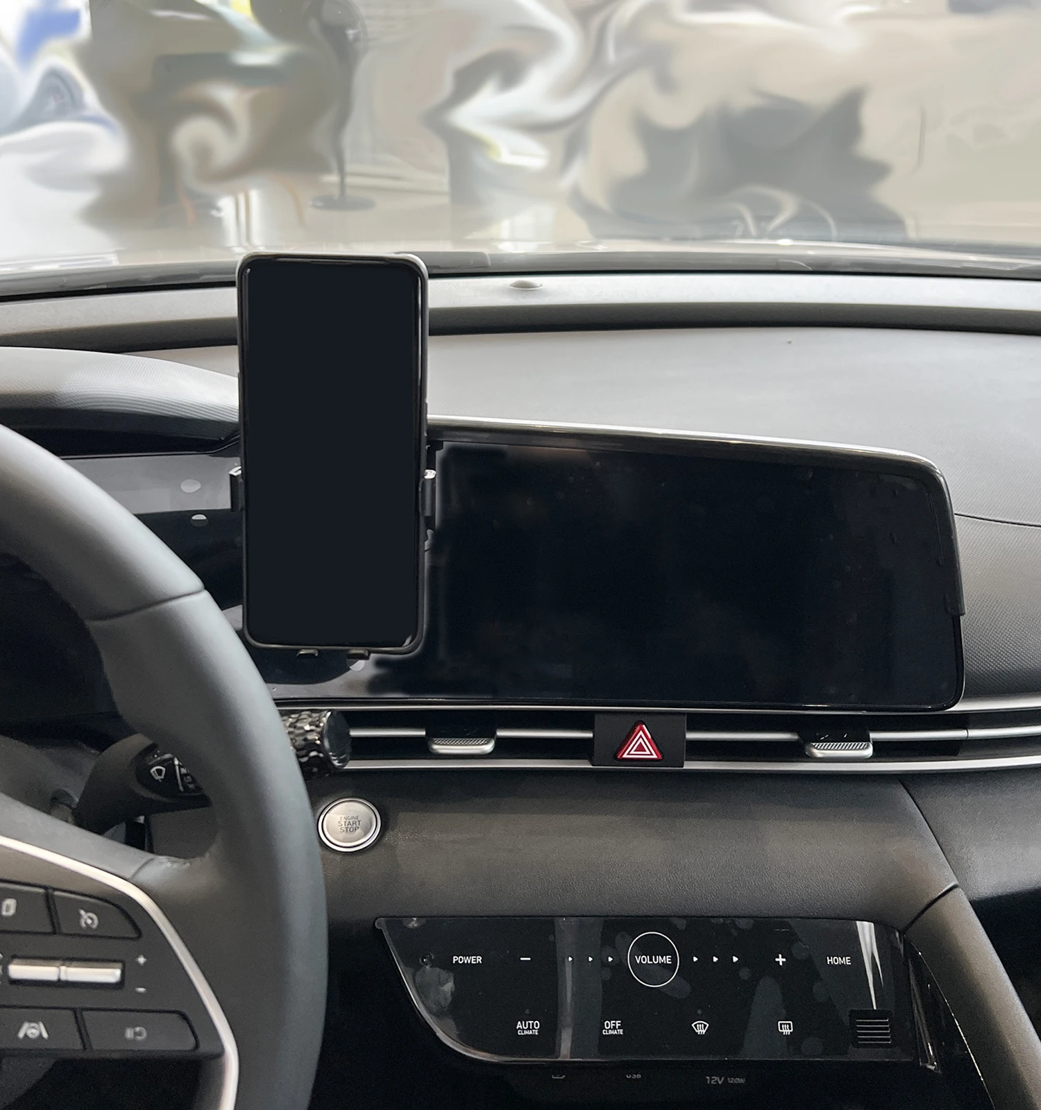 Car Phone Holder For Hyundai Elantra CN7 2021 2022 2023 Navigation Screen Fixed Bracket Wireless Charging Car Phone Mount Base