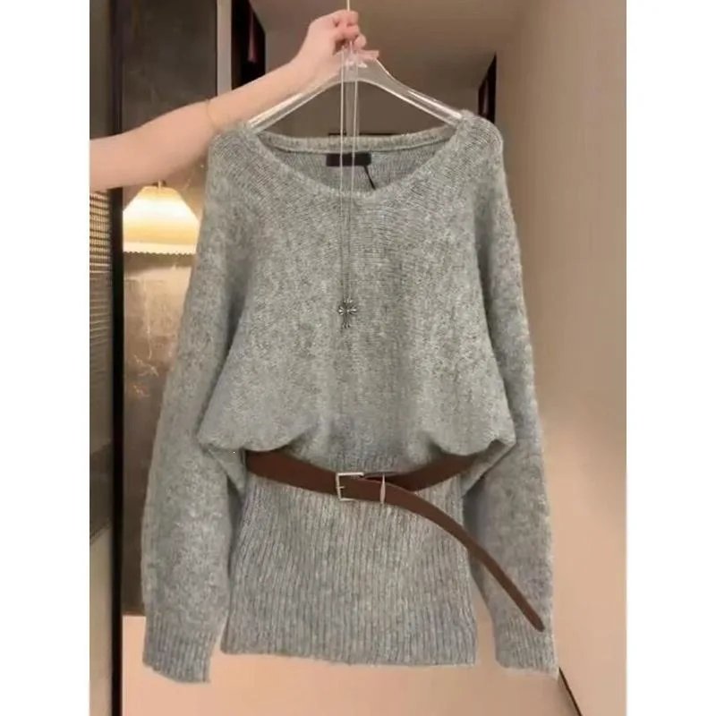 Vestido de malha cinza de manga comprida para crianças, outono/inverno, novo estilo, suéter justo, saia curta que cobre as nádegas, para meninas.