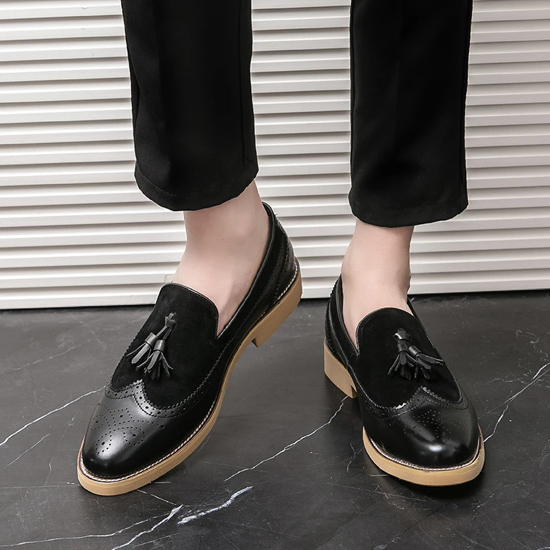 PU Splicing Suede Flow Su Loafers Shoes for Men with Pointed Toes and Low Heels Comfortable for Business Formal Wear Shoes