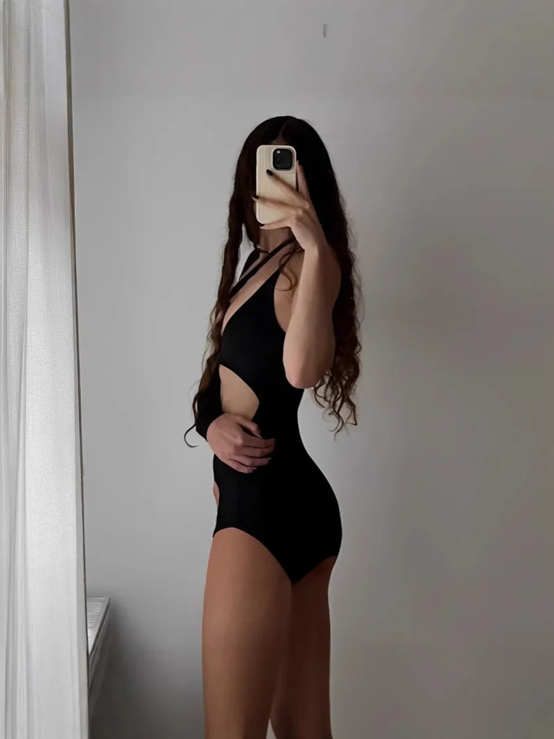 

New Y2K hot sexy slanted shoulder long sleeveless tight ice silk hollow jumpsuit hot girl pure desire sister hollow jumpsuit top