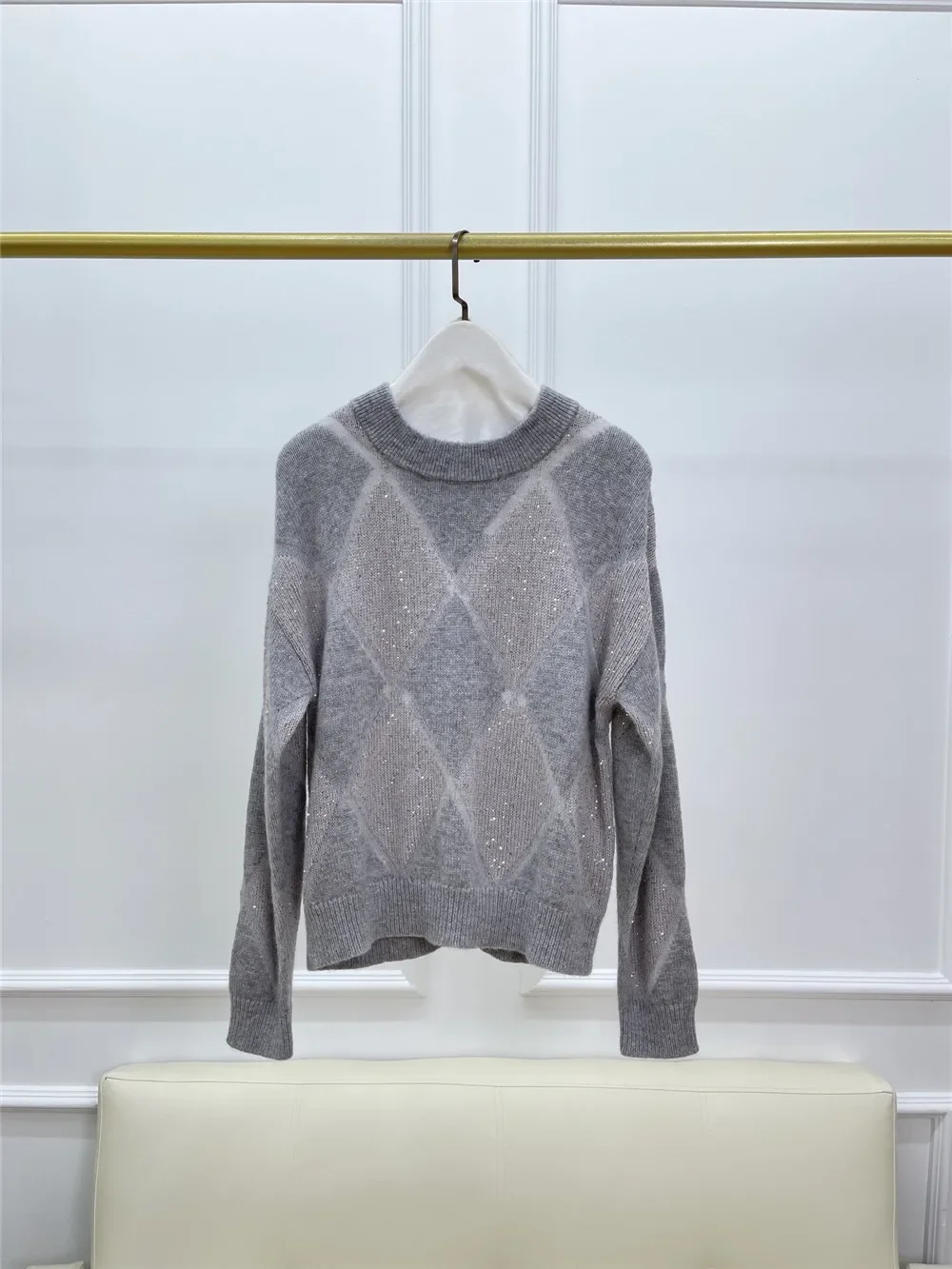 Sequined Plaid Pattern Women's Knitted Pullover Autumn Winter Round Neck Long Sleeve Casual Ladies Sweater