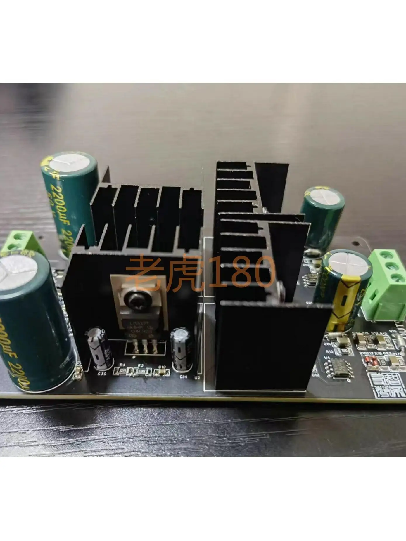 لوحة طاقة عالية الأداء لتثبيت الجهد ، إيجابية وسلبية ، 1.5 أ