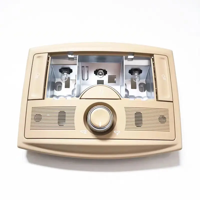 

Автозапчасти для Roewe 550 / MG6: Передний плафон освещения салона (модуль с интегрированным выключателем люка)