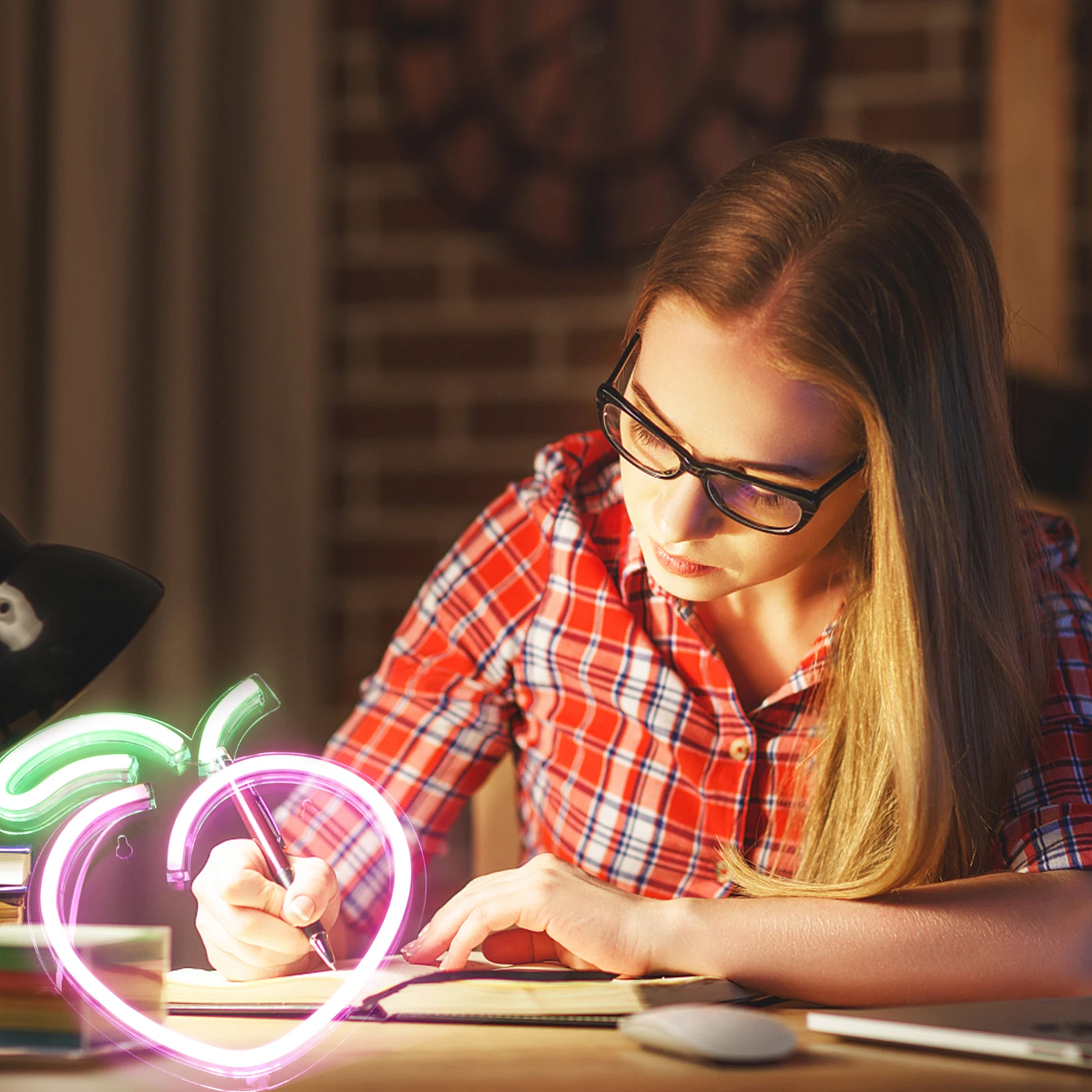

Peach Shaped LED Lamp Mini Decorative Lights USB Powered Gentle Lighting Bedroom Living Room Night Light Neon Signs