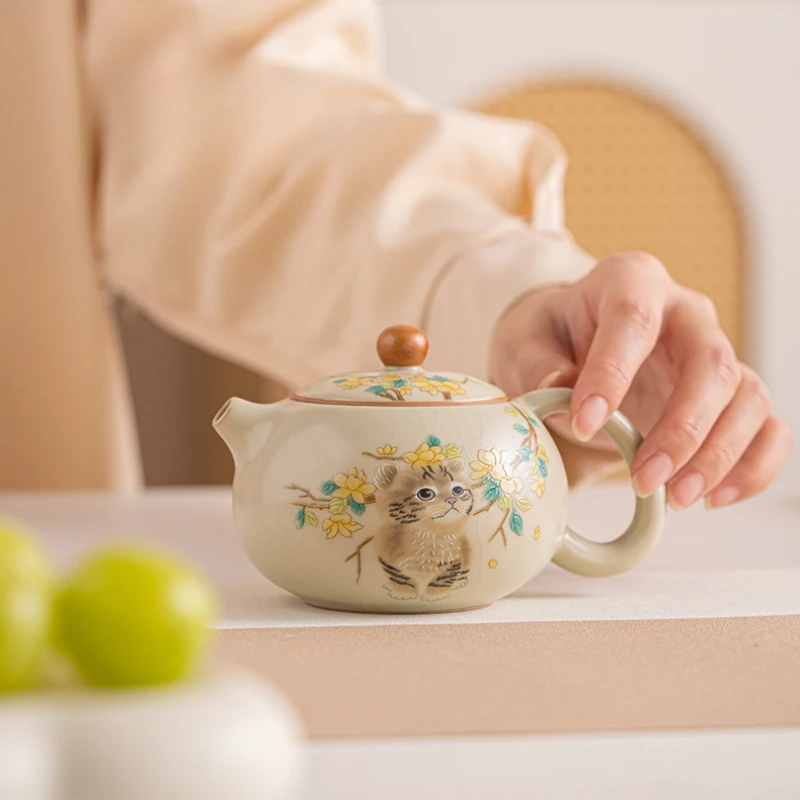 Ru Kiln Cute Cat Ceramic Teapot Handmade Xishi Tea Pot Japanese Kettle Chinese Kung Fu Gongfu Household Teapots Tea Maker Gift