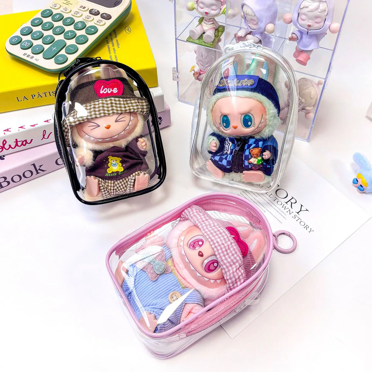 Bolsa para llavero, organización de muñecas, estuche de almacenamiento de juguetes con bola de felpa, bolsa transparente de PVC, caja organizadora misteriosa