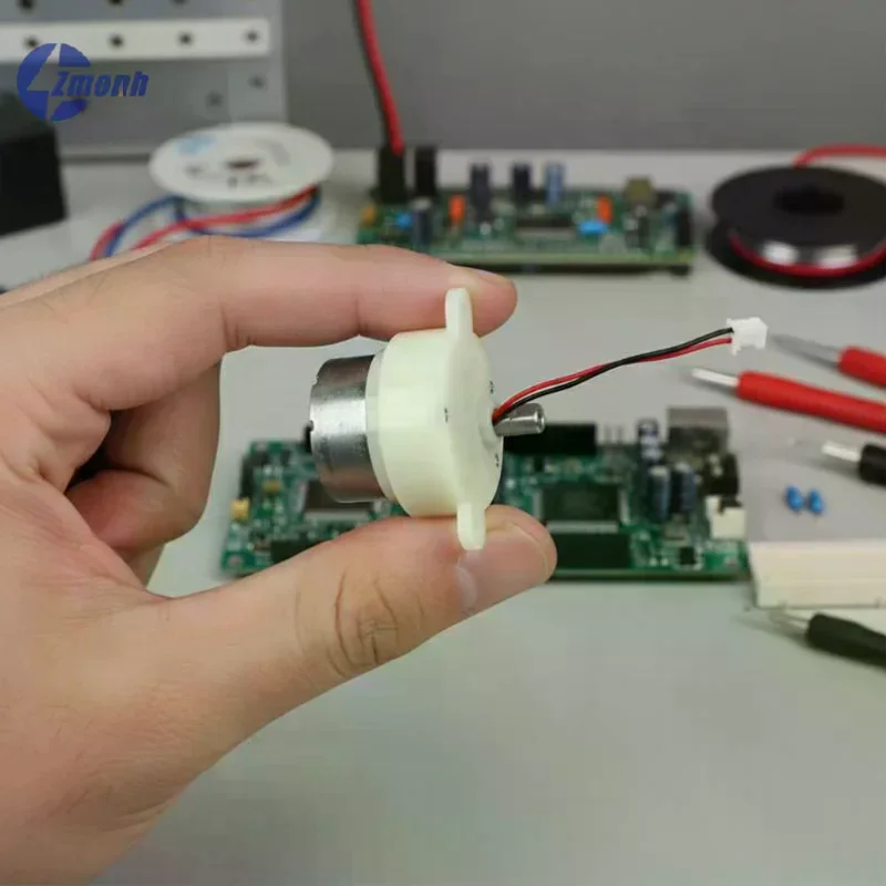 1/3Pcs DC 3V 3.7V 5V 7RPM Slow Speed Mini 300 Gear Motor Micro 32MM Gearbox Gear Reduction Motor For DIY Stage Lights Toy Model