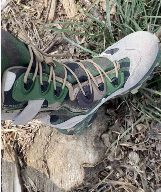 

Waterproof hiking boots 2025 outdoor hiking boots Ultra-light sports shoes Tactical boots Anti-slip waterproof boots