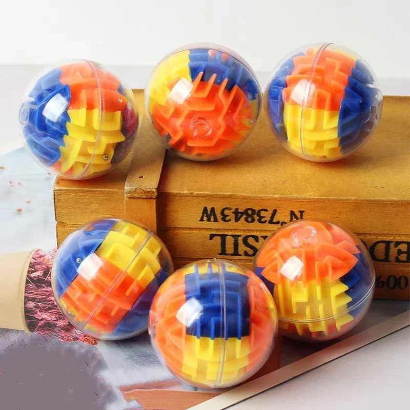 1/2/4pcs Mini Rolling Balls Stress Relieve Maze Children Kids 3D Magic Cube Puzzles Toys Games Decompression Six-sided Playing