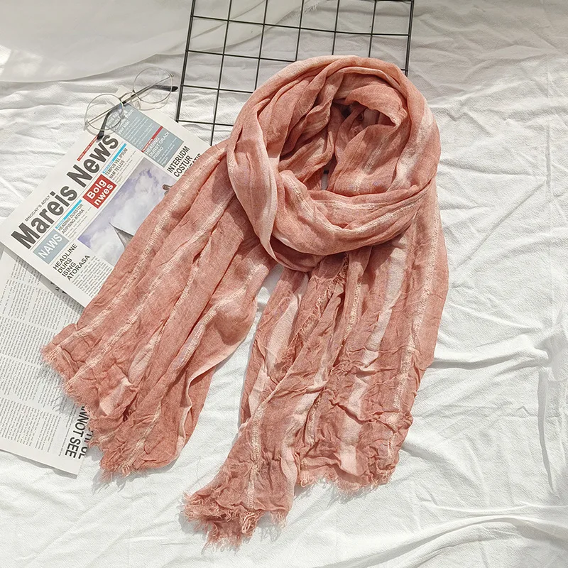 Bufanda de lino y algodón Retro Sle para mujer, diseño de rayas arrugadas, punzón versátil coreano japonés, accesorio cálido para invierno