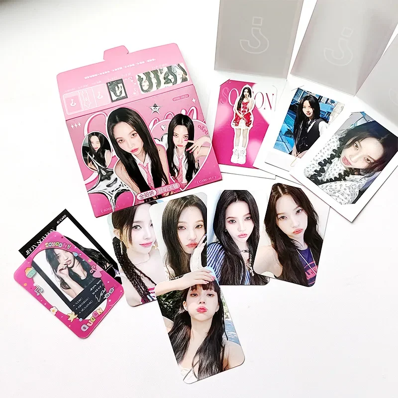 Idol GI-DLE Collection Gift Bag Soyeon Kaji Card Lomo Card Envelope Set Laser Small Card ID Card Transparent Card