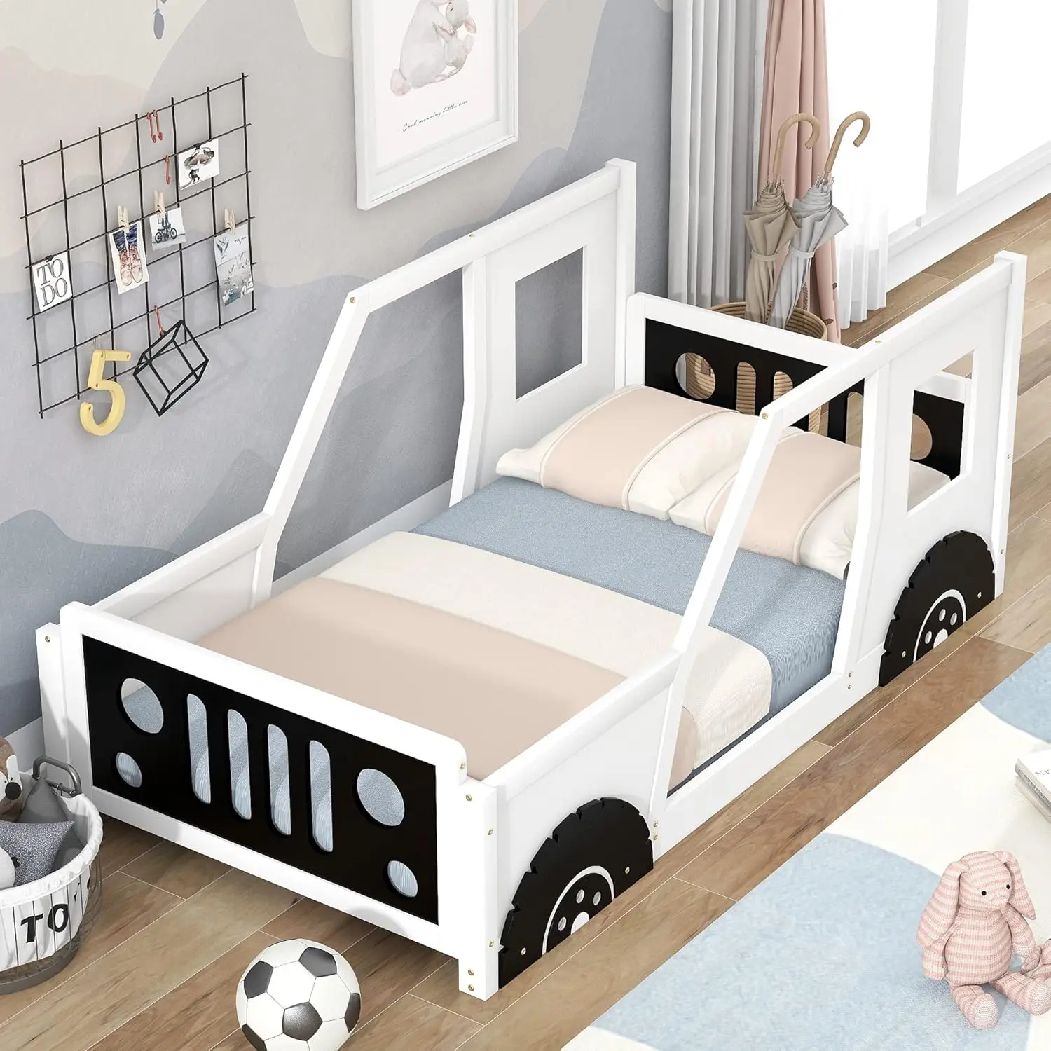 Klassisches autoförmiges Plattformbett mit Rollen, Holz-Twin-Montessori-Bodenbett für Kinder, Jungen und Mädchen, Lightning McQueen-Bett (Weiß + Schwarz).