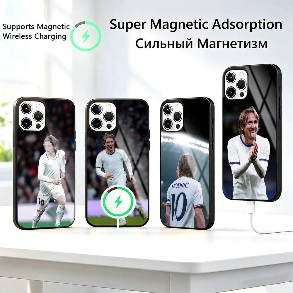 Luka M-Modrics  Phone Case For iPhone17,16,15,14,13,12,11 Plus,Pro Allows magnetic wireless charging
