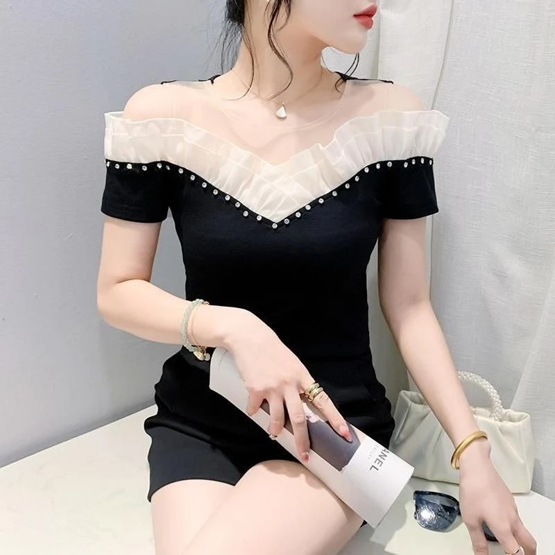 Summer 2026 Women's Short Sleeve Top Distinctive Lace Accents Paneled Splicing Bodycon Slim Fit​