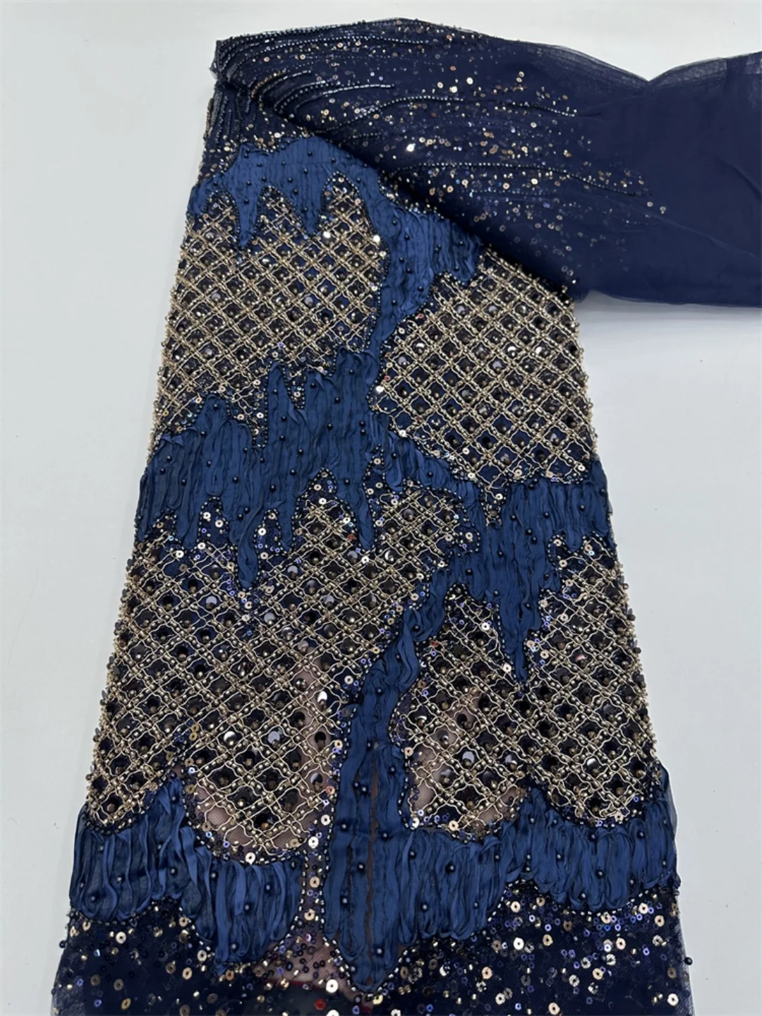 

2026 Luxury 3D African Lace Fabric French Tulle Lace Fabric With Sequins Beads High Quality For Nigerian Bridal Wedding Dresses