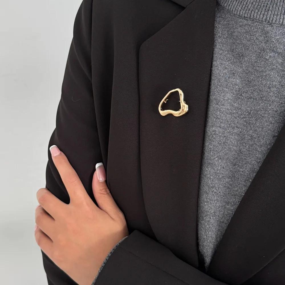 Trendy Irregularly Geometric Liquid Lava Metal Brooch for Men Women Fixed Decoration Multi-functional Suit Pin Accessory Jewelry