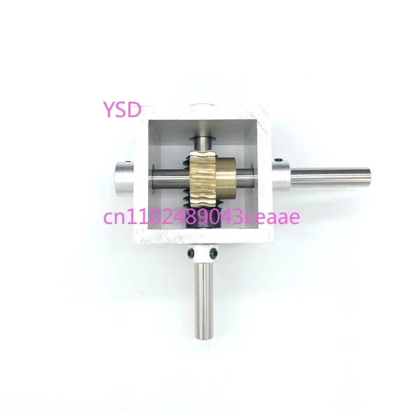 

Worm Gear Reducer Right Angle Drive Gearbox Dual Output 1 to 10 1 to 20 Turnbuckles