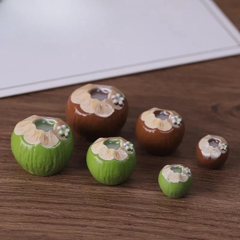 3pcs Mini Coconut Model Coconut Fruit Decor Simulation Food Play Resin Miniature Dollhouse DIY Accessories Figurines Decoration