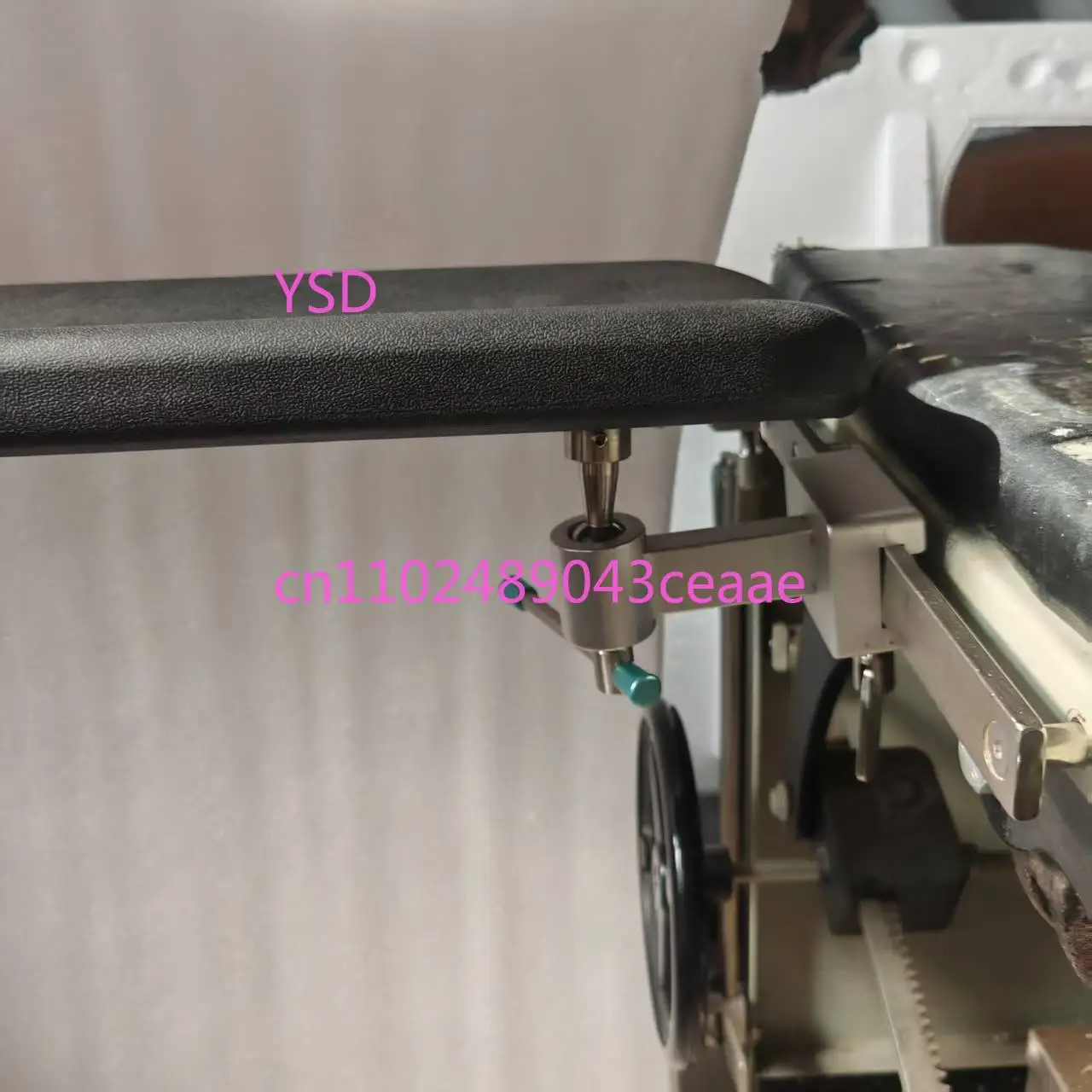 Operating Table Spare Parts Obstetric Examination Table Steel Leg Holder Gynecology Leg Holder
