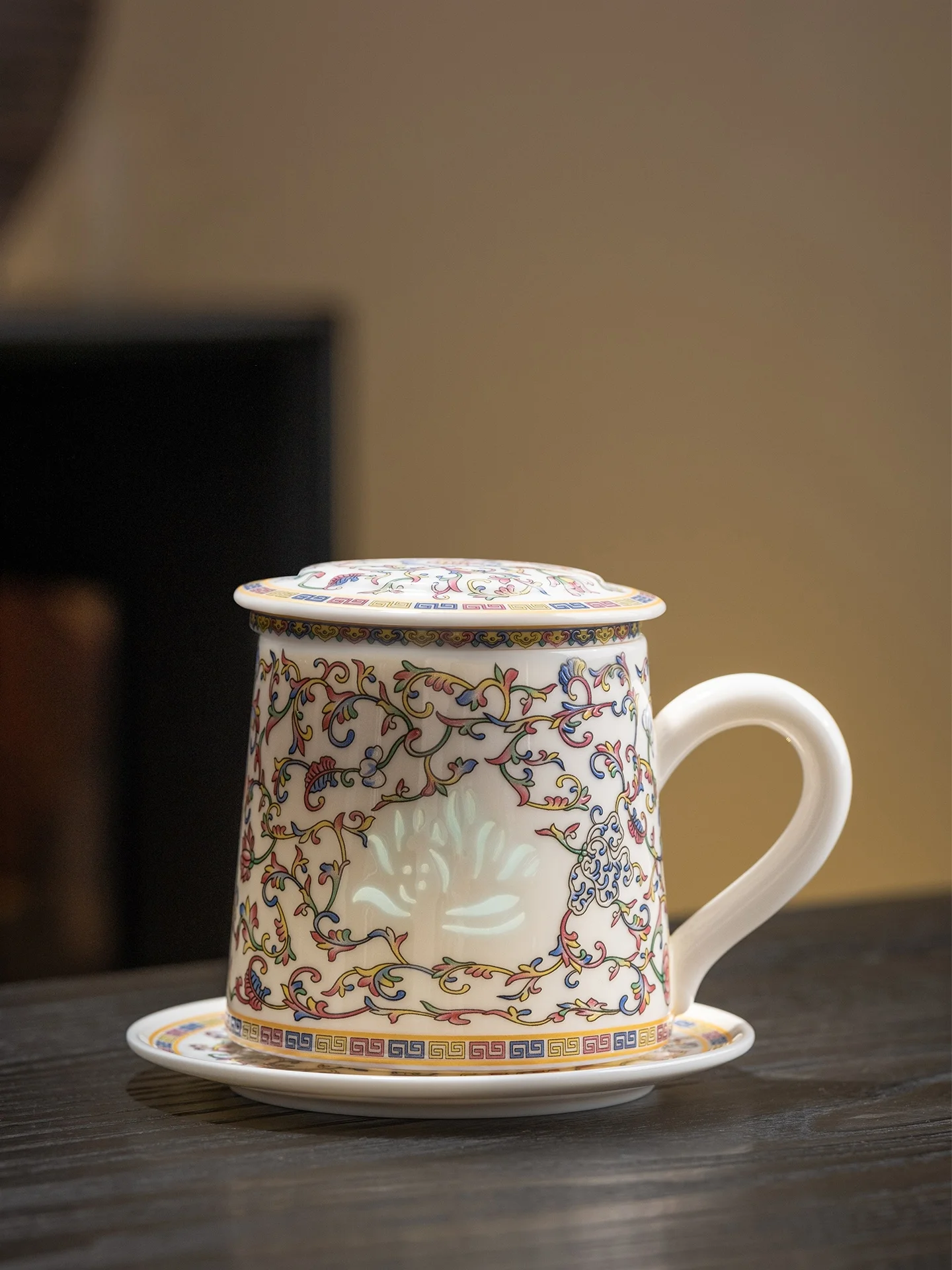 

Ele Linglong Jade Porcelain Mugs Xi Yuan Office Tea Brewing Cups Lotus Vine Design High Aesthetic Value for Home And Office