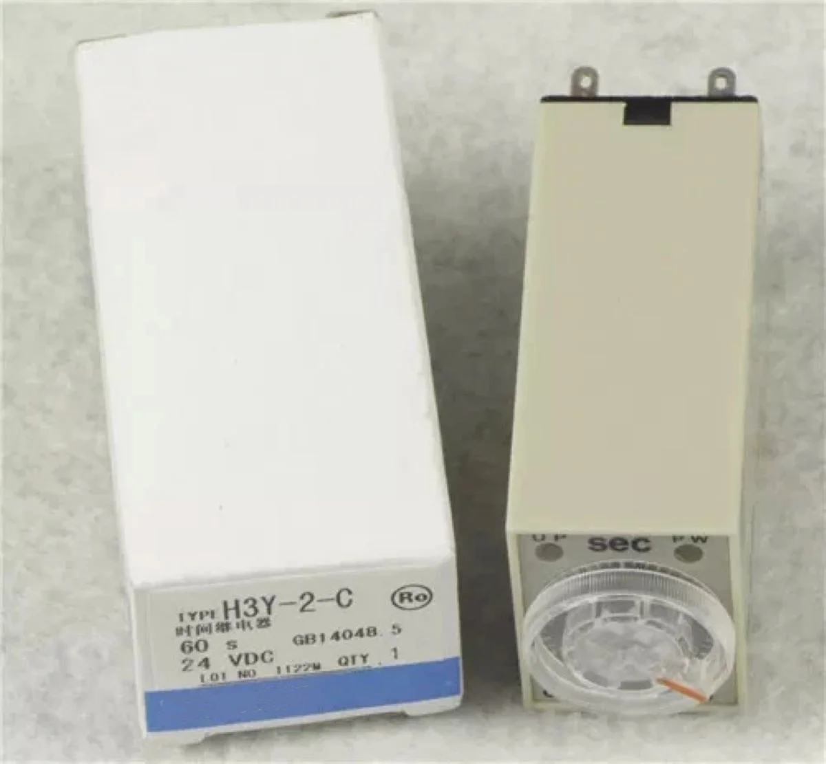 H3Y-2-C DC24V 60S H3Y 3819M Timer Timer