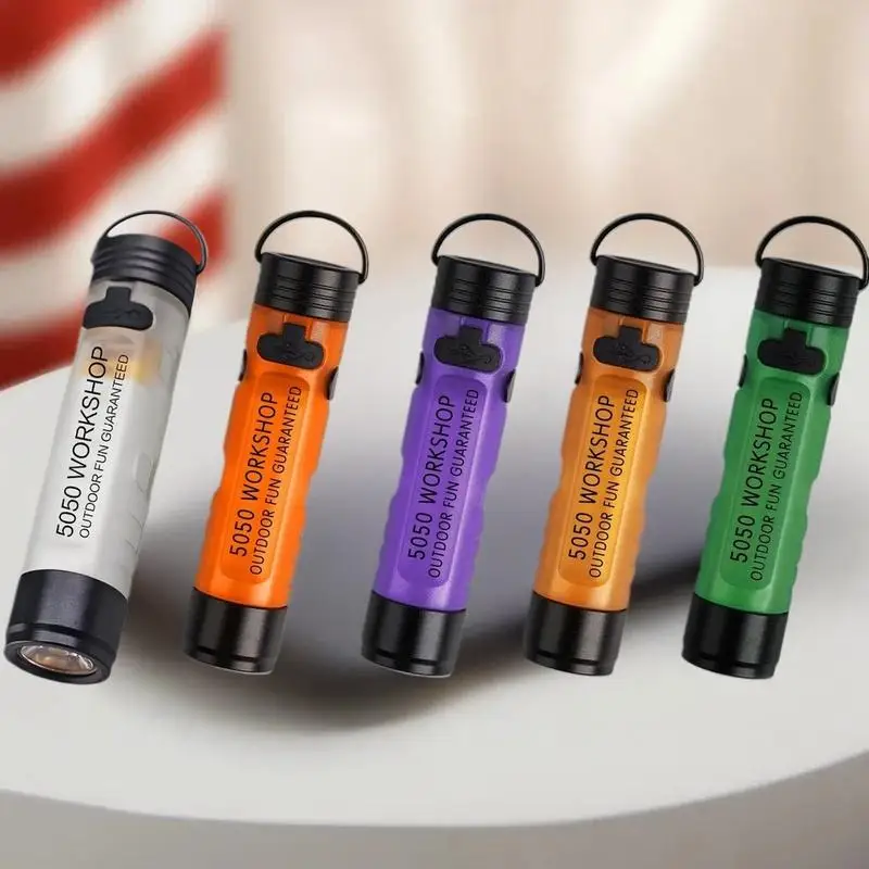 1 قطعة مصباح يدوي صغير مع مصباح LED متين لحالات الطوارئ والاستخدام الخارجي - يتميز بغطاء مشبك المفاتيح وعمر بطارية طويل.